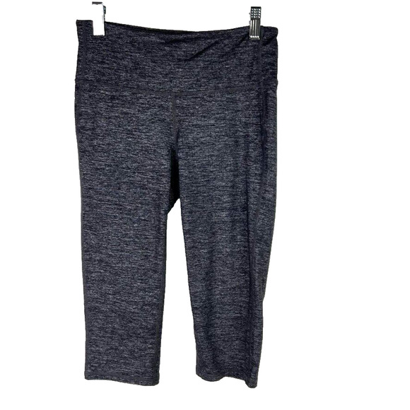 Athleta Pants - Athleta Cropped Leggings Grey Space Dye Activewear Sz‎ S